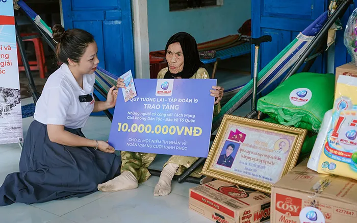 Biểu tượng trò chuyện trực tuyến, thể hiện dịch vụ hỗ trợ khách hàng 24/7 của gk8888.